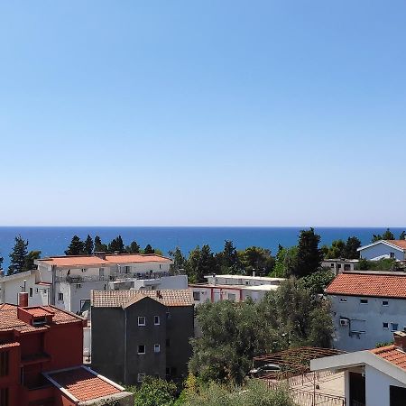 Apartmani Vitic بار المظهر الخارجي الصورة