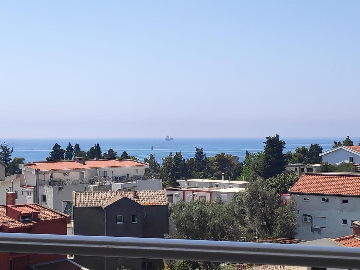 Apartmani Vitic بار المظهر الخارجي الصورة