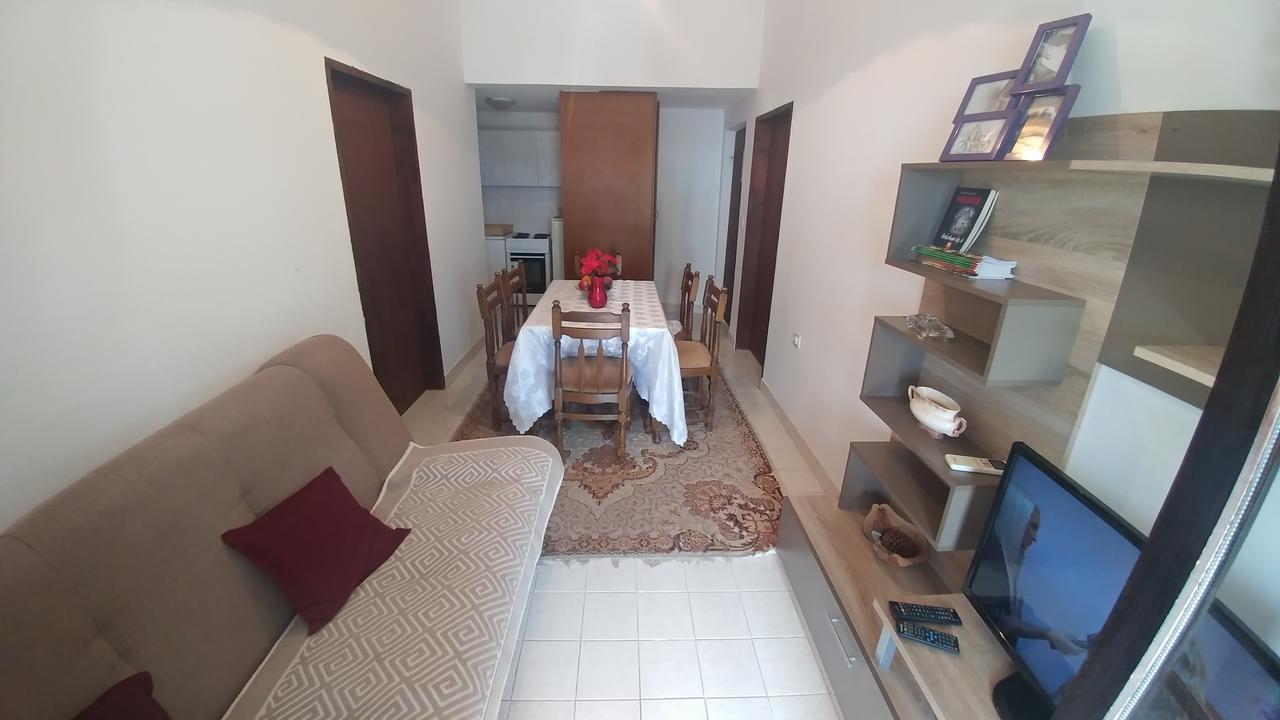 Apartmani Vitic بار المظهر الخارجي الصورة