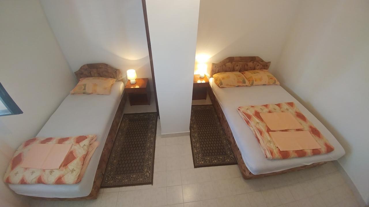 Apartmani Vitic بار المظهر الخارجي الصورة