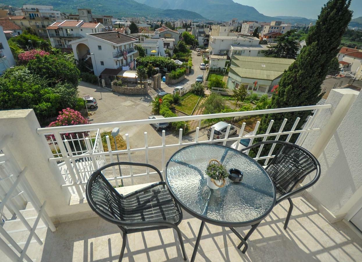 Apartmani Vitic بار المظهر الخارجي الصورة